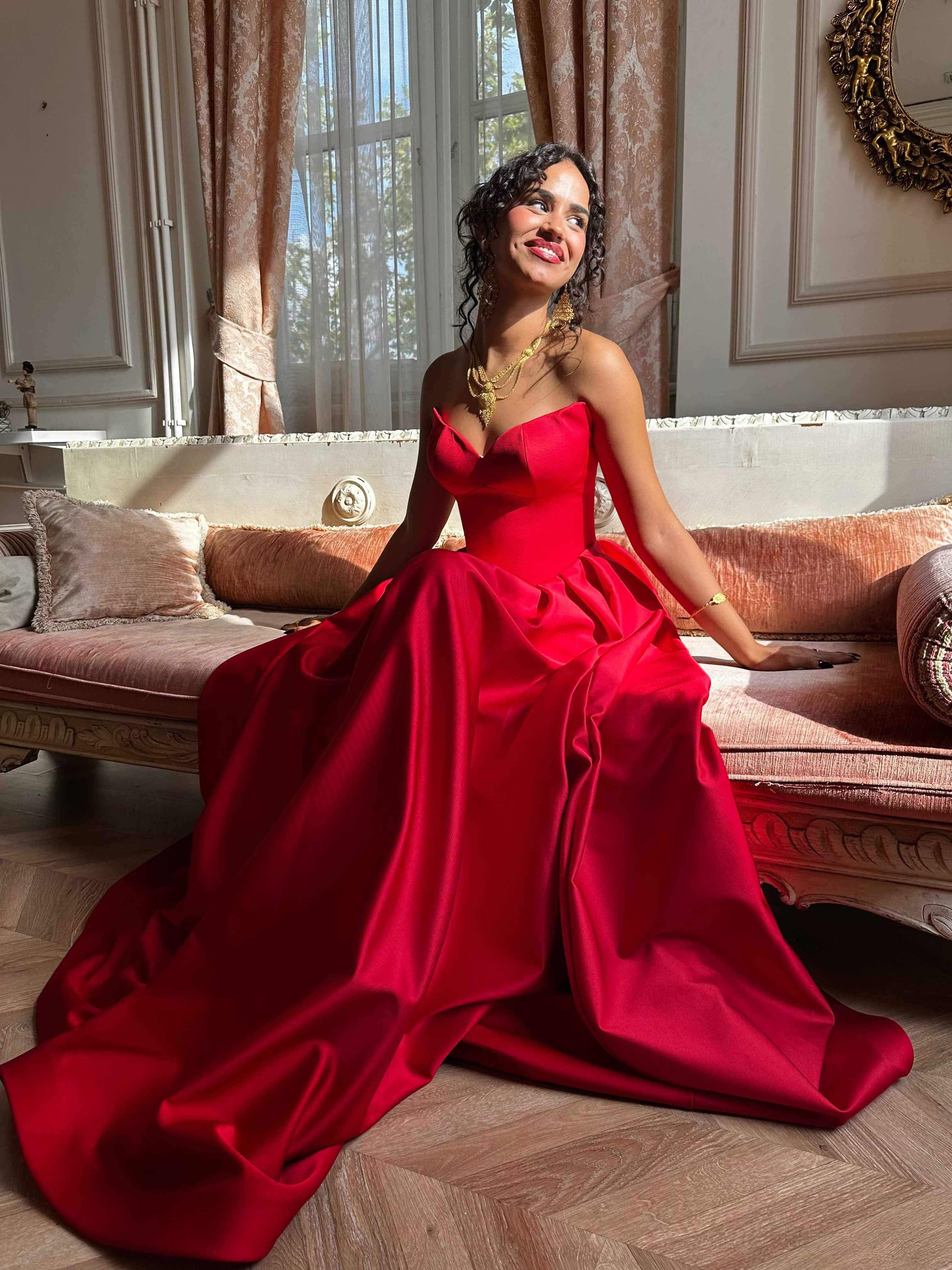 Baloon Red Dress