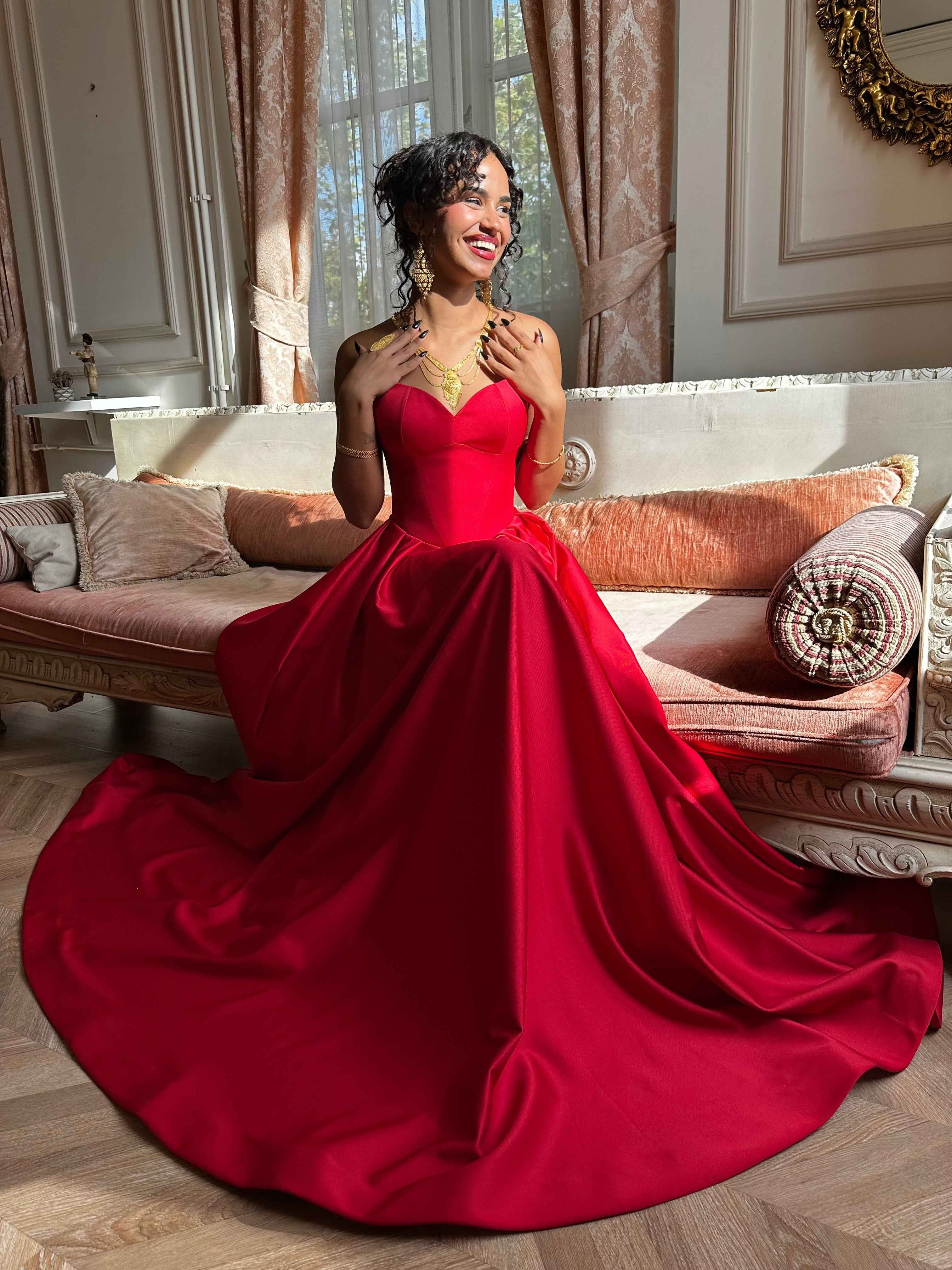 Baloon Red Dress